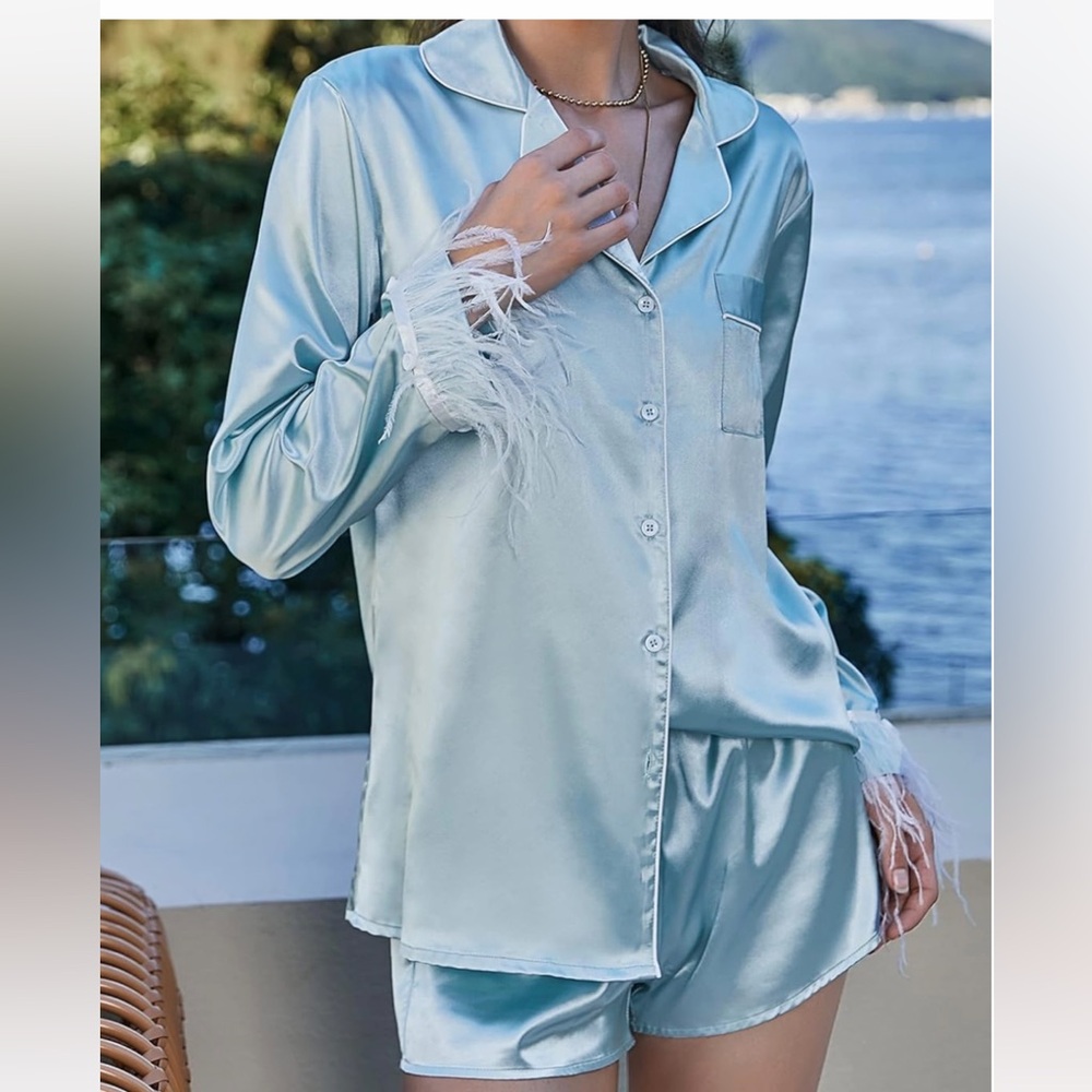 Amazon PJs - Picture 3 of 5